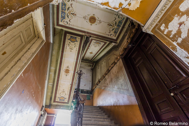 Old Tbilisi walking tour of architecture and hidden treasures geotv.ge